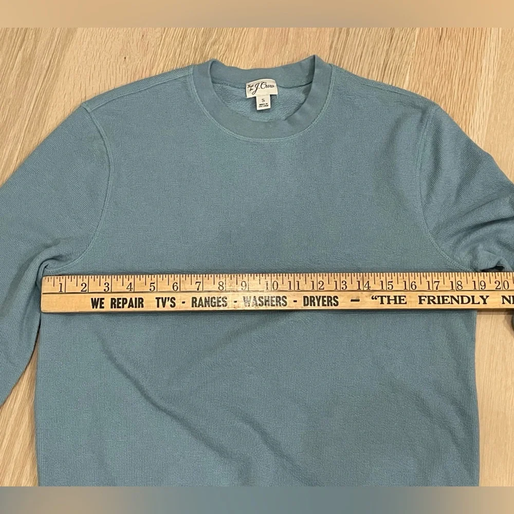 J. Crew Men's Crewneck Sweater in Soft Blue Small
